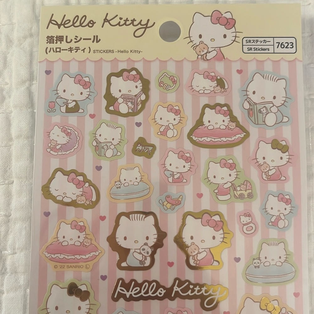 Hello Kitty Sticker Set - Picture 2 of 5